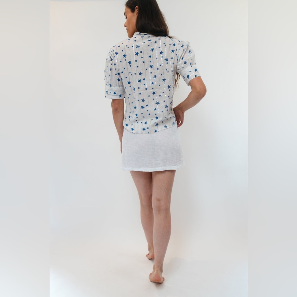 Stark X Joey Top NWT Short Sleeve white button down blue star w/ silver  SZ S